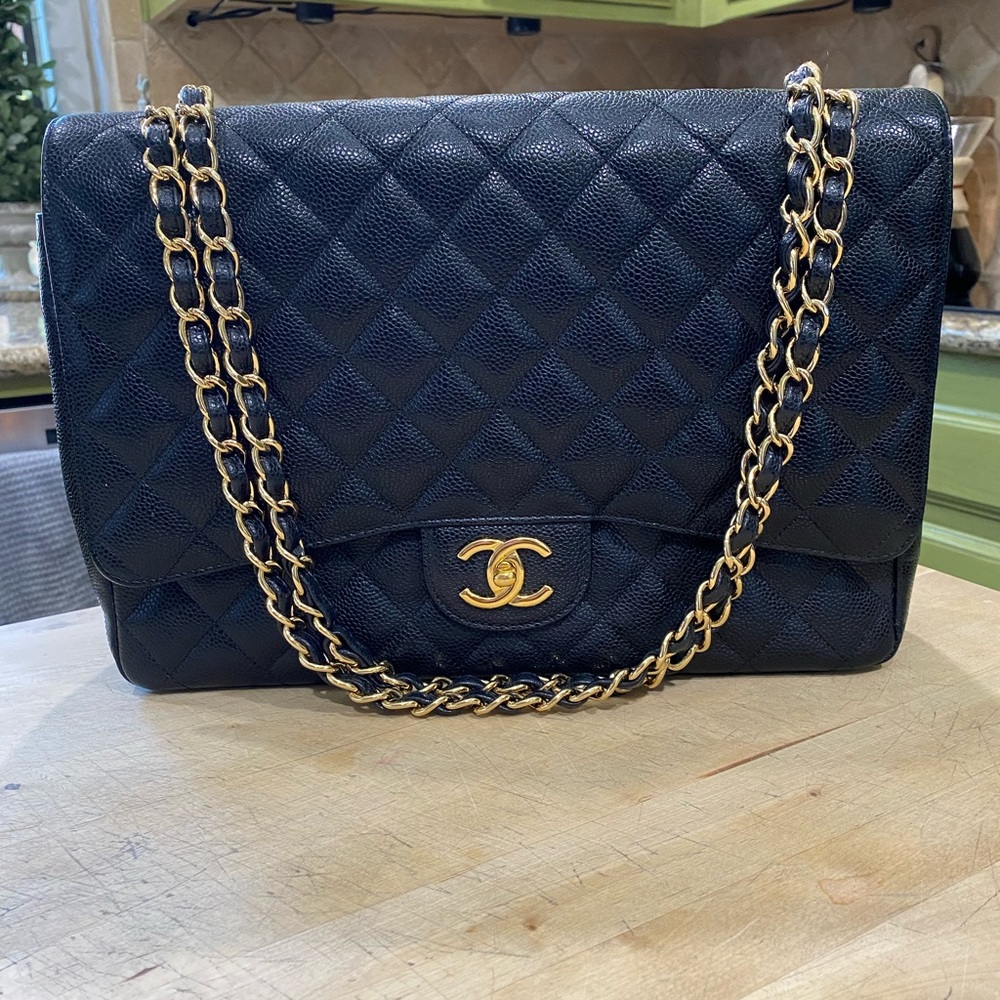 Chanel Classic Jumbo Double Flap Purse